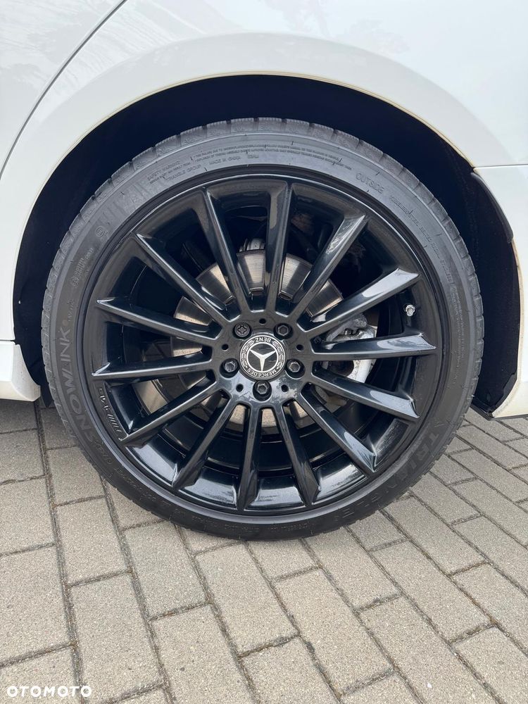 Mercedes-Benz Klasa E 350 D 9G-TRONIC Avantgarde - 27