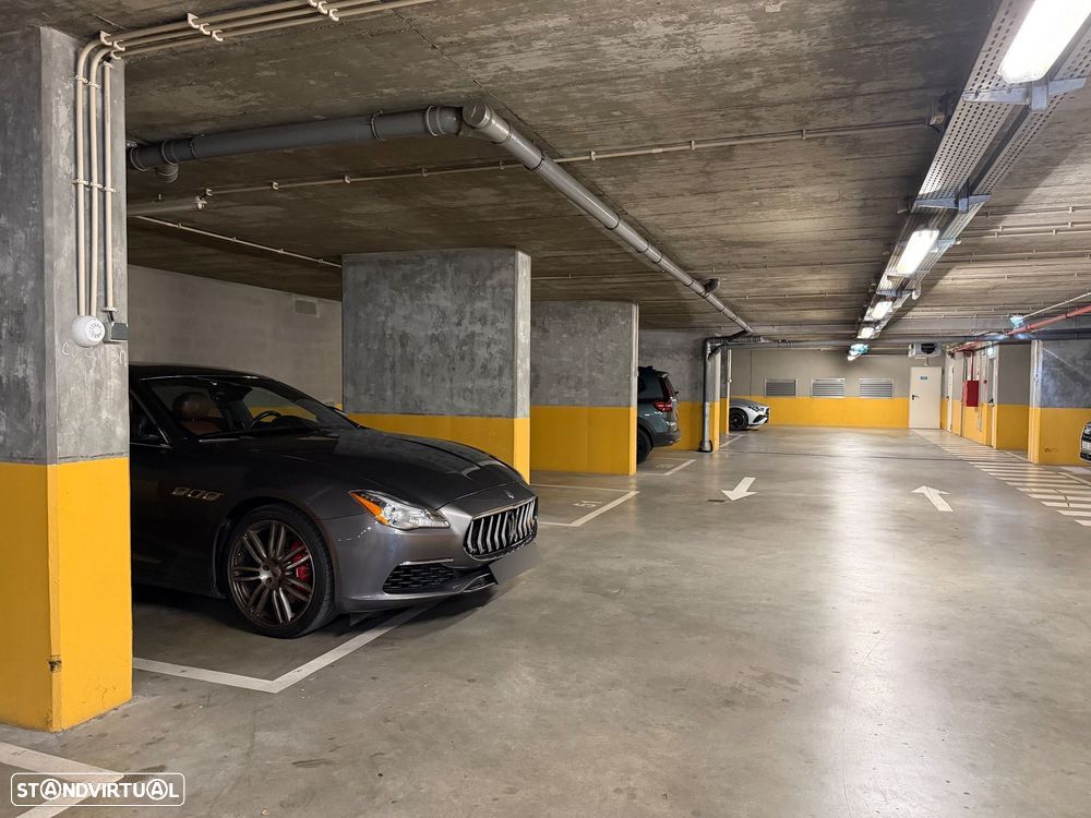 Maserati Quattroporte 3.0 V6 D GranLusso - 37