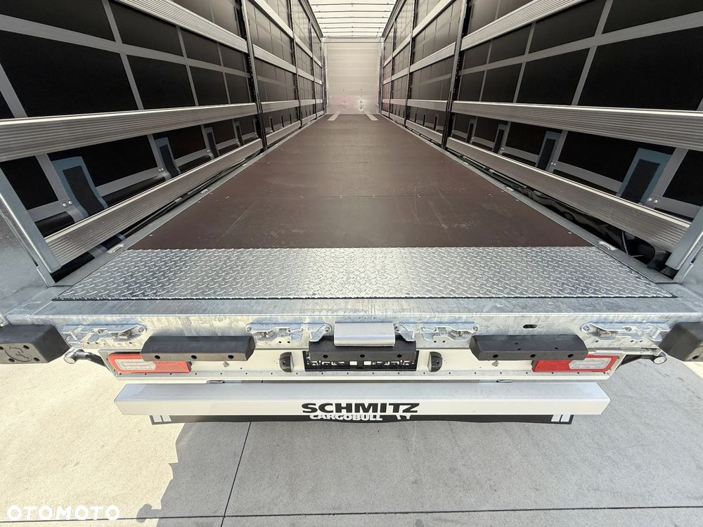Schmitz Cargobull VARIOS + METALOWA SKRZYNIA - 14