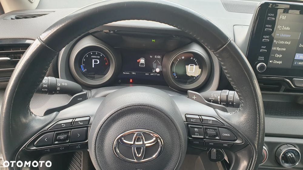 Toyota Yaris 1.5 Comfort CVT - 26