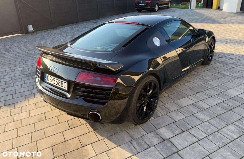 Audi R8 Coupé 4.2 Quattro S tronic - 3