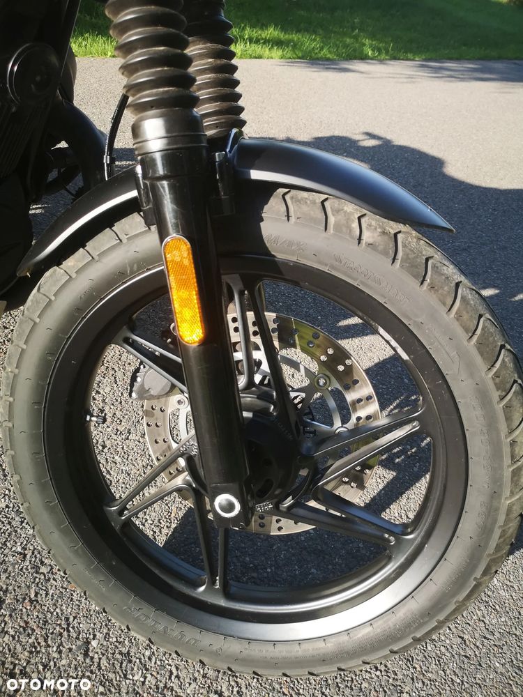 Moto Guzzi V7 - 26