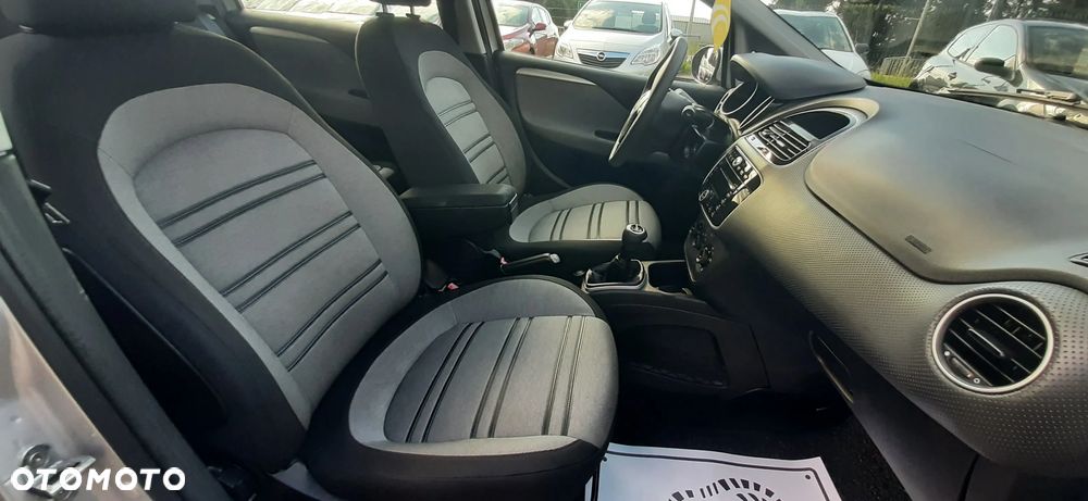 Fiat Punto Evo - 38