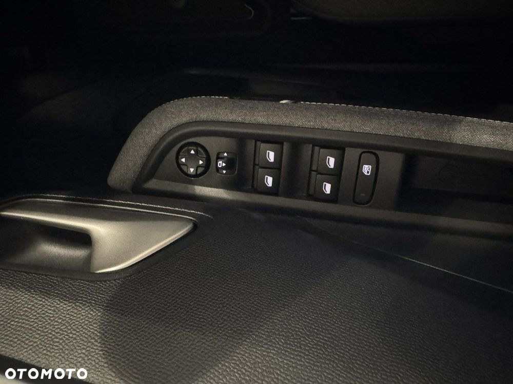 Opel Frontera 1.2 T mHEV GS eDTC6 - 38