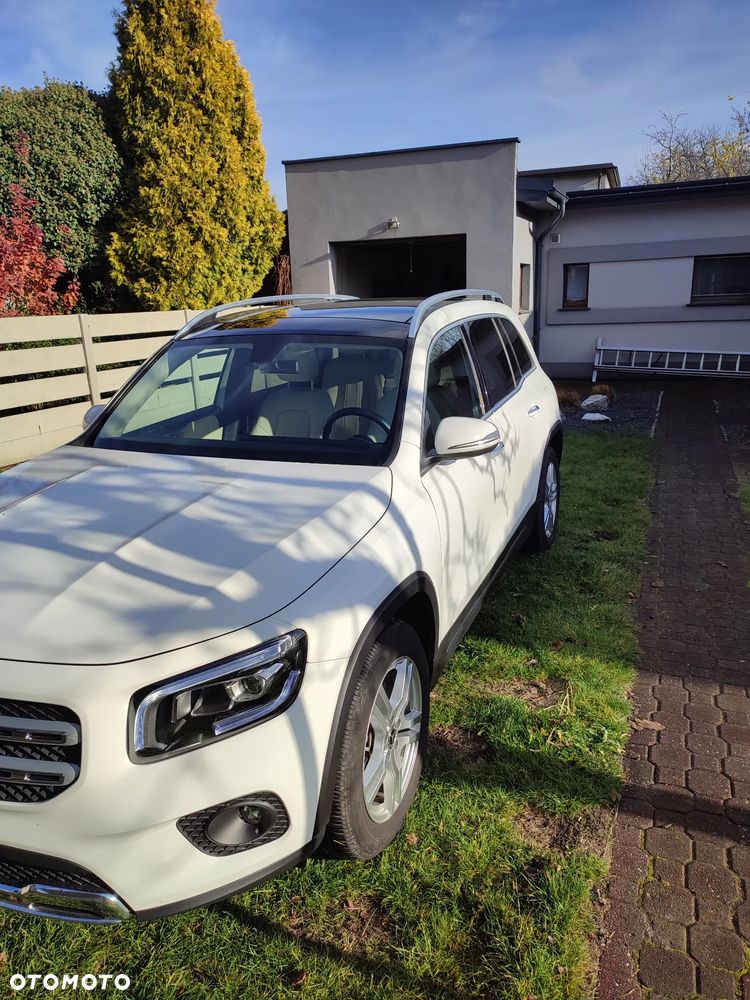 Mercedes-Benz GLB 250 4-Matic 8G-DCT - 2