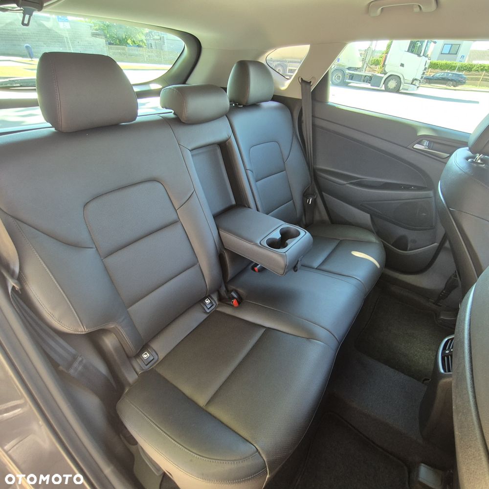 Hyundai Tucson 1.6 GDI BlueDrive Comfort 2WD - 22