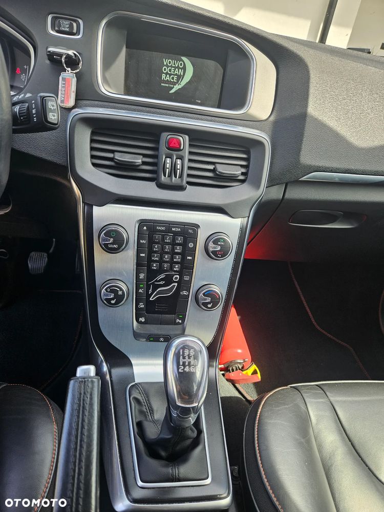 Volvo V40 - 17