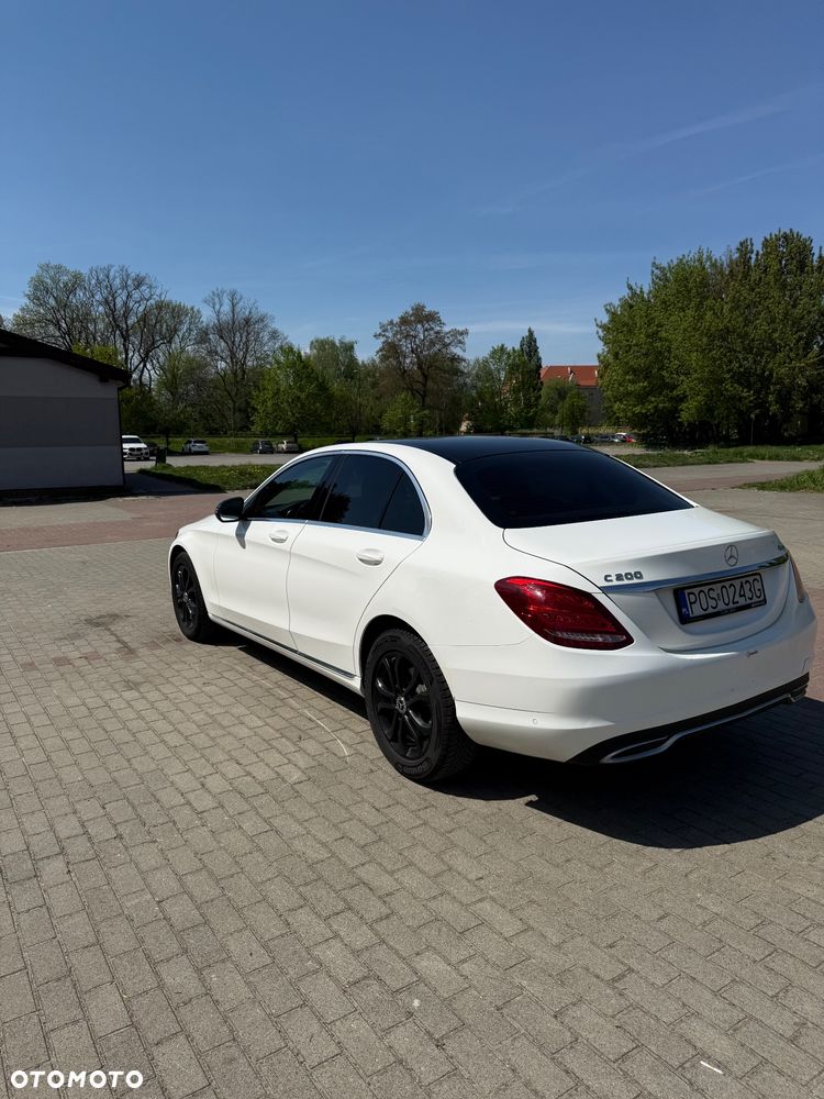Mercedes-Benz Klasa C 200 4-Matic 9G-TRONIC - 6