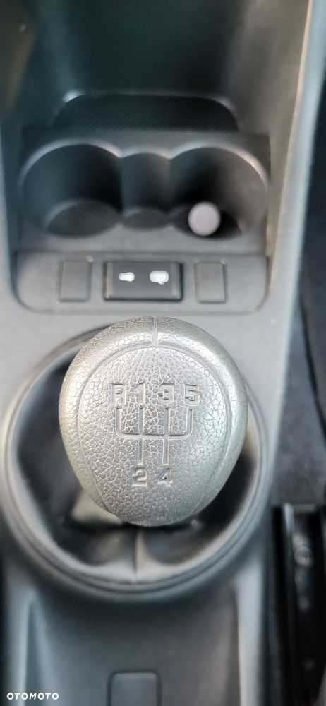 Skoda Fabia 1.2 HTP - 24