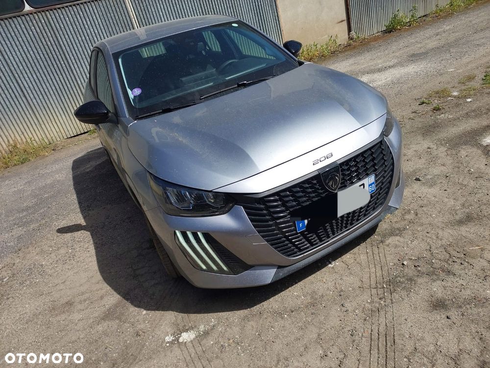 Peugeot 208 PureTech 100 Business - 8