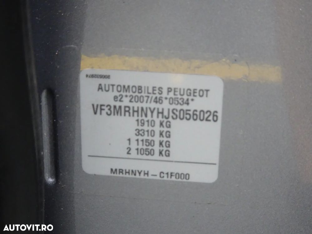 Peugeot 3008 PureTech 130 Stop & Start Allure - 28