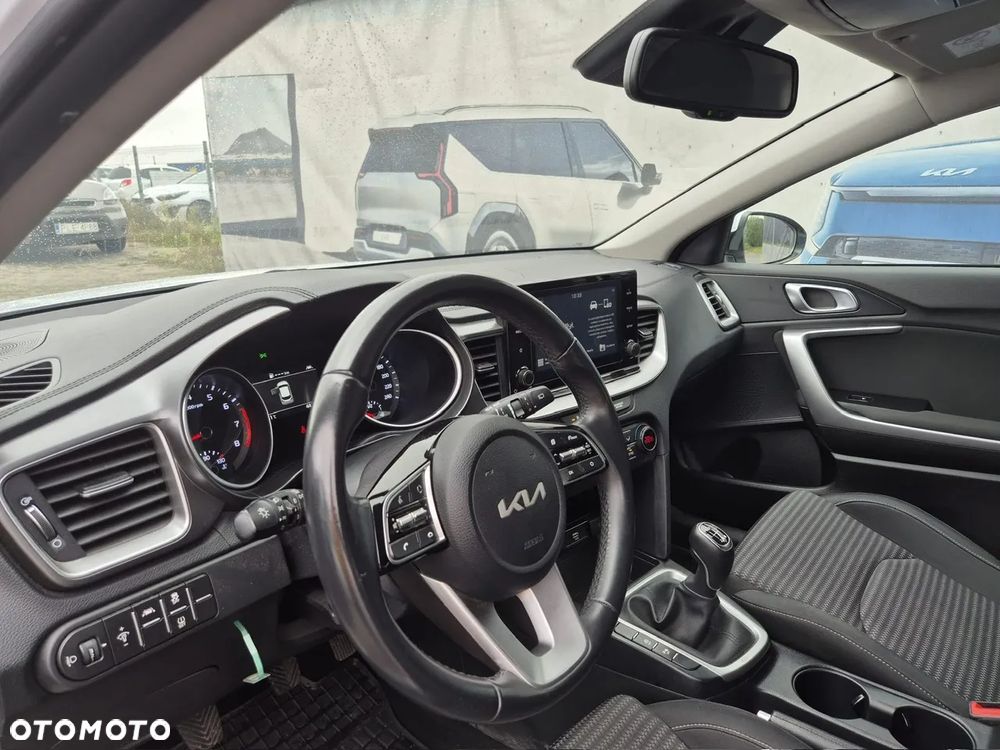 Kia XCeed 1.5 T-GDI M - 9