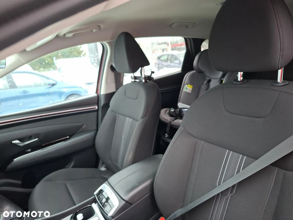 Hyundai Tucson 1.6 T-GDi 48V-Hybrid 2WD DCT Select - 10