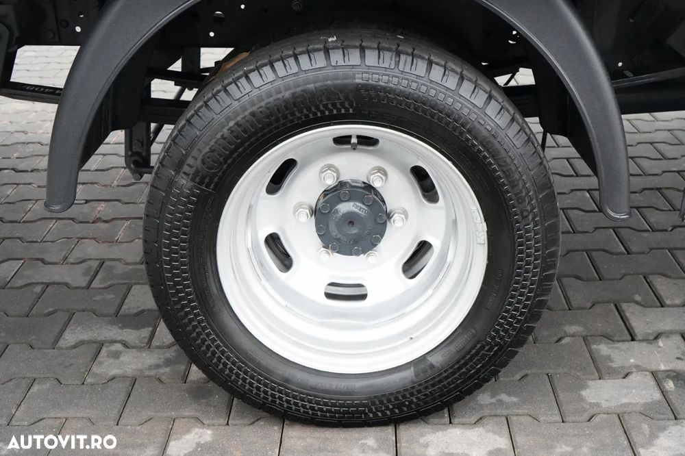 Iveco DAILY 35-160 / 4.3 M CONTAINER / TAIL / TWIN GVWR: 3500 KG / 2022 - 18