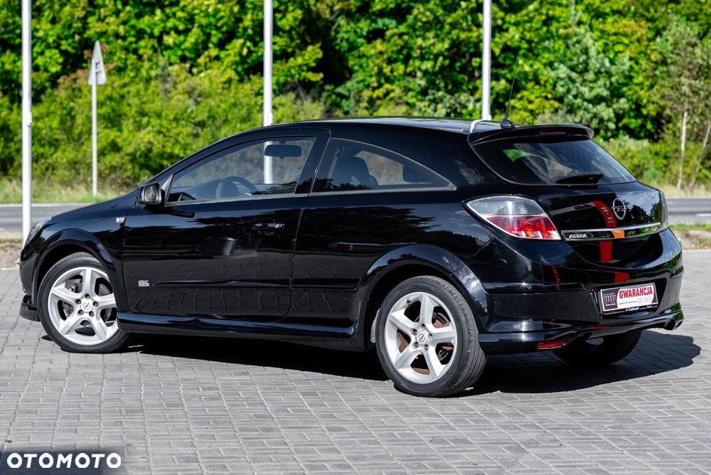 Opel Astra GTC 1.8 - 13