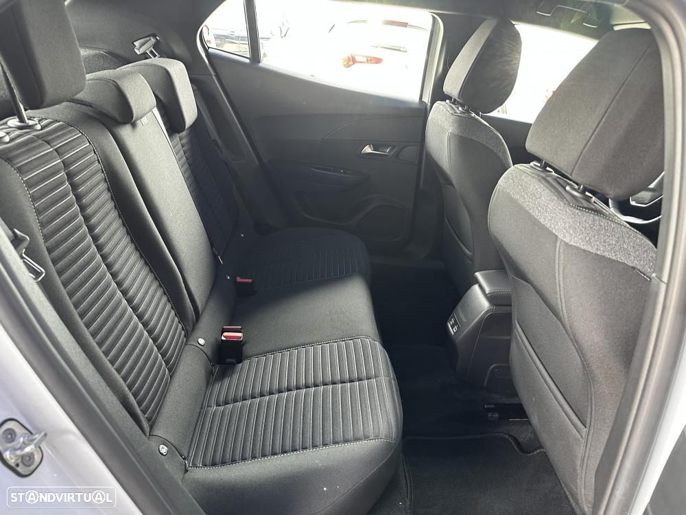 Peugeot e-2008 54 kWh Style - 34