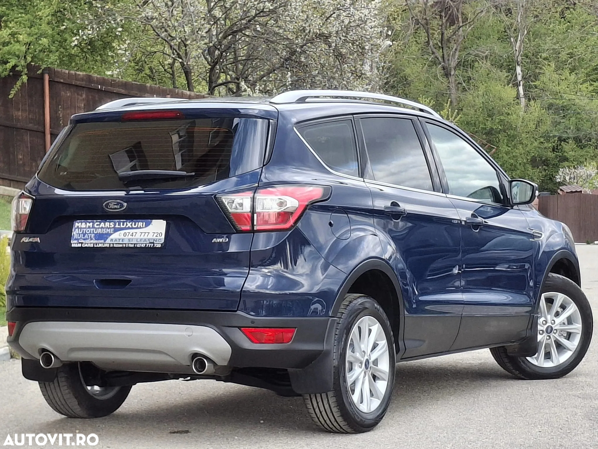 Ford Kuga 2.0 TDCi 4x4 Aut. Business Edition - 18