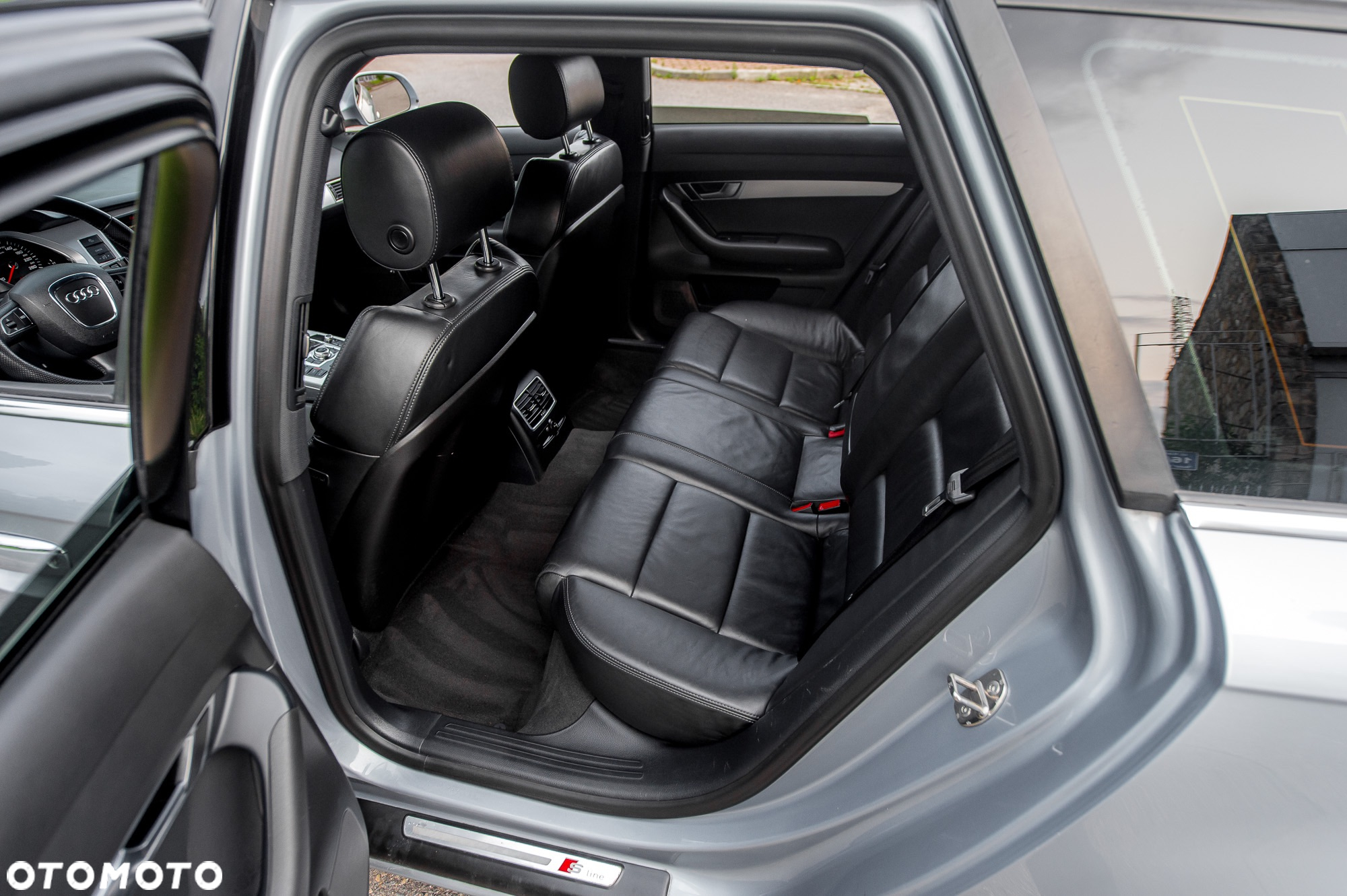 Audi A6 Avant 4.2 FSI quattro tiptronic - 31