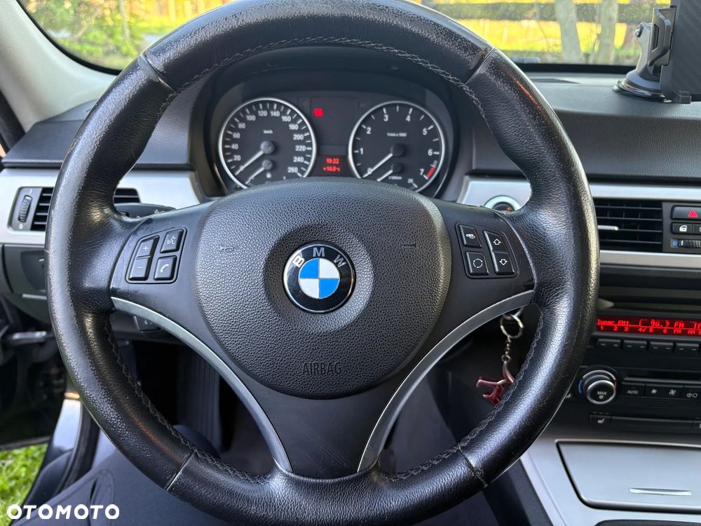 BMW Seria 3 - 10