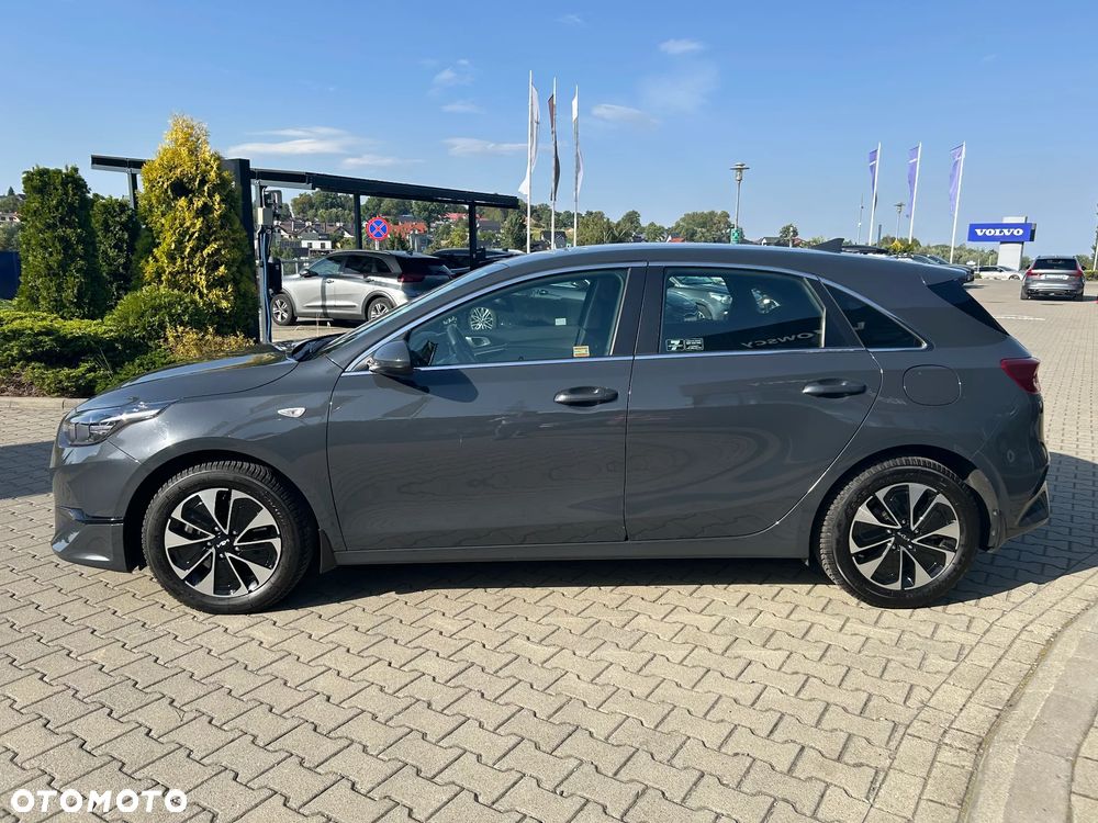 Kia Ceed 1.5 T-GDI M - 4
