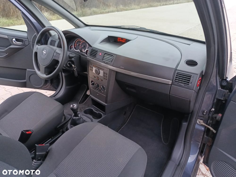 Opel Meriva - 15