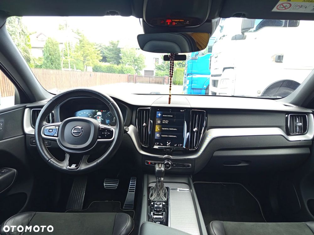 Volvo XC 60 D4 R-Design - 15