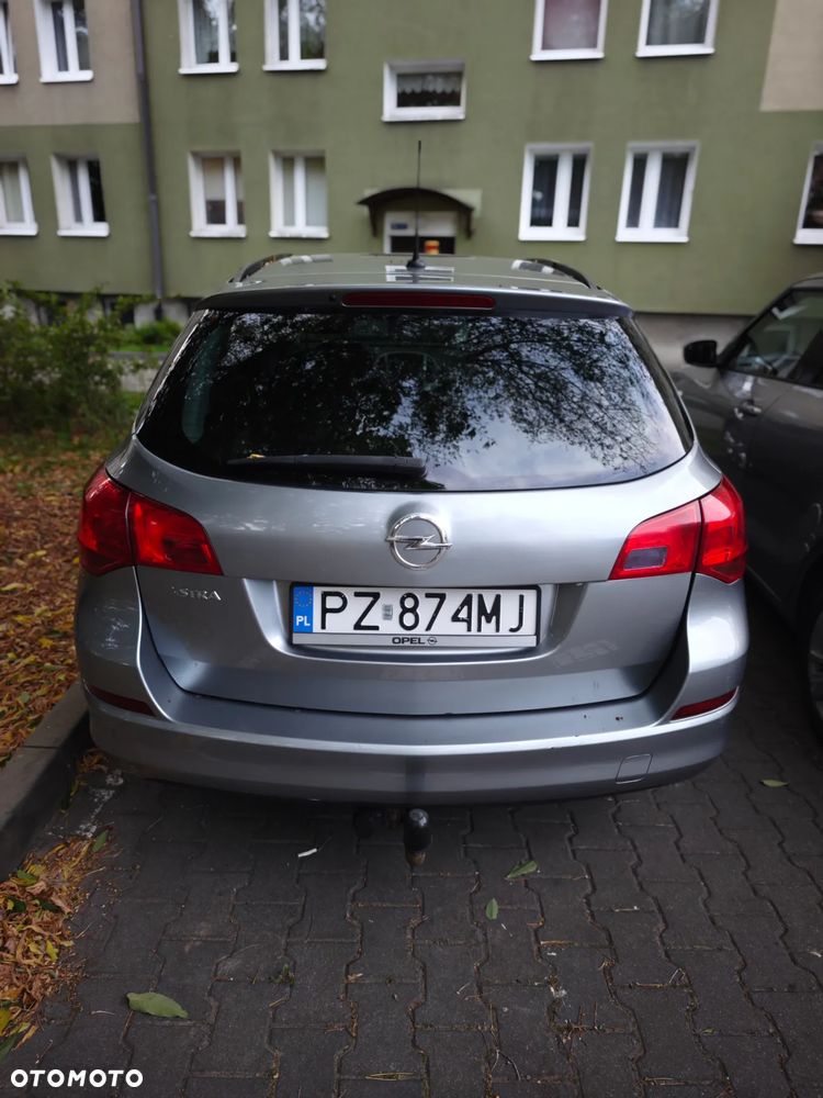 Opel Astra IV 1.6 Sport - 9
