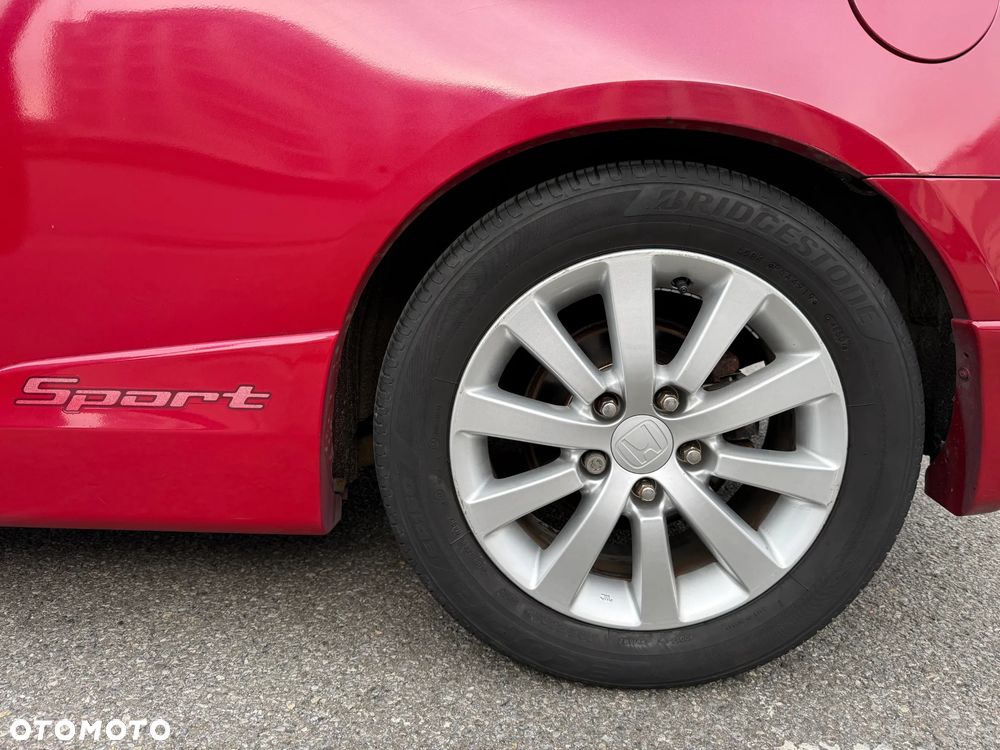 Honda Civic 1.6i Sport - 23