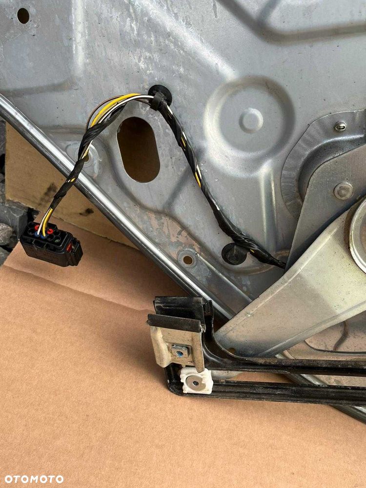 Podnośnik szyby prawy tył FORD KUGA MK1 7M51 R24994 DD - 3