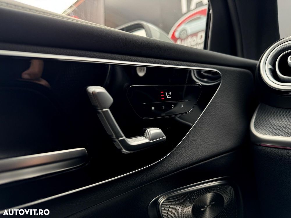 Mercedes-Benz GLC - 12