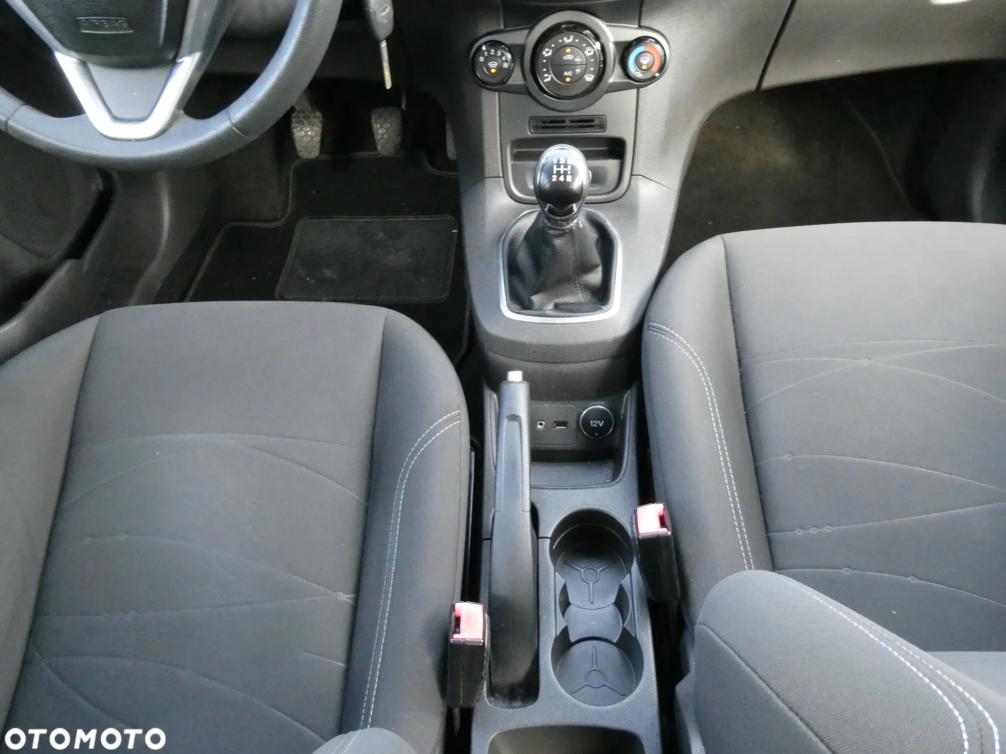 Ford Fiesta 1.0 EcoBoost Start-Stop SYNC Edition - 13