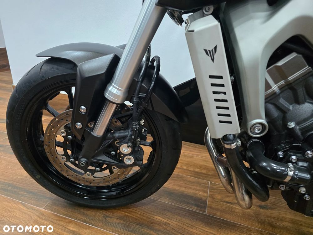 Yamaha MT - 14