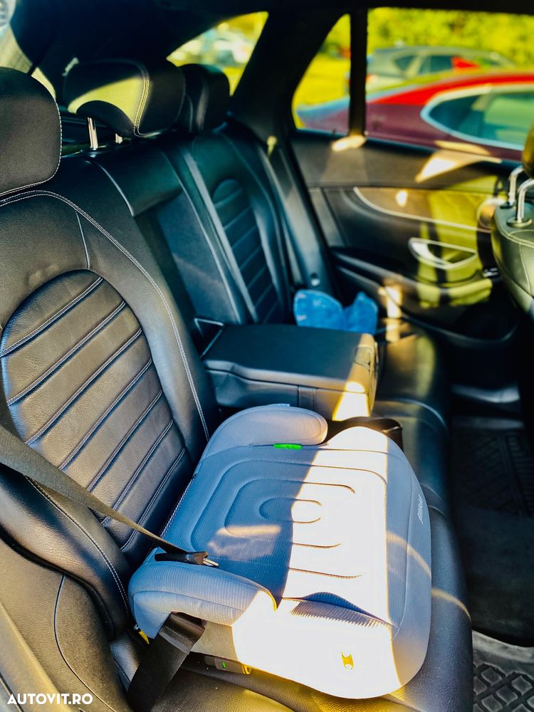 Mercedes-Benz GLC 220 d 4MATIC 9G-TRONIC - 22