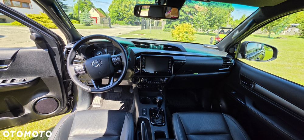 Toyota Hilux - 4