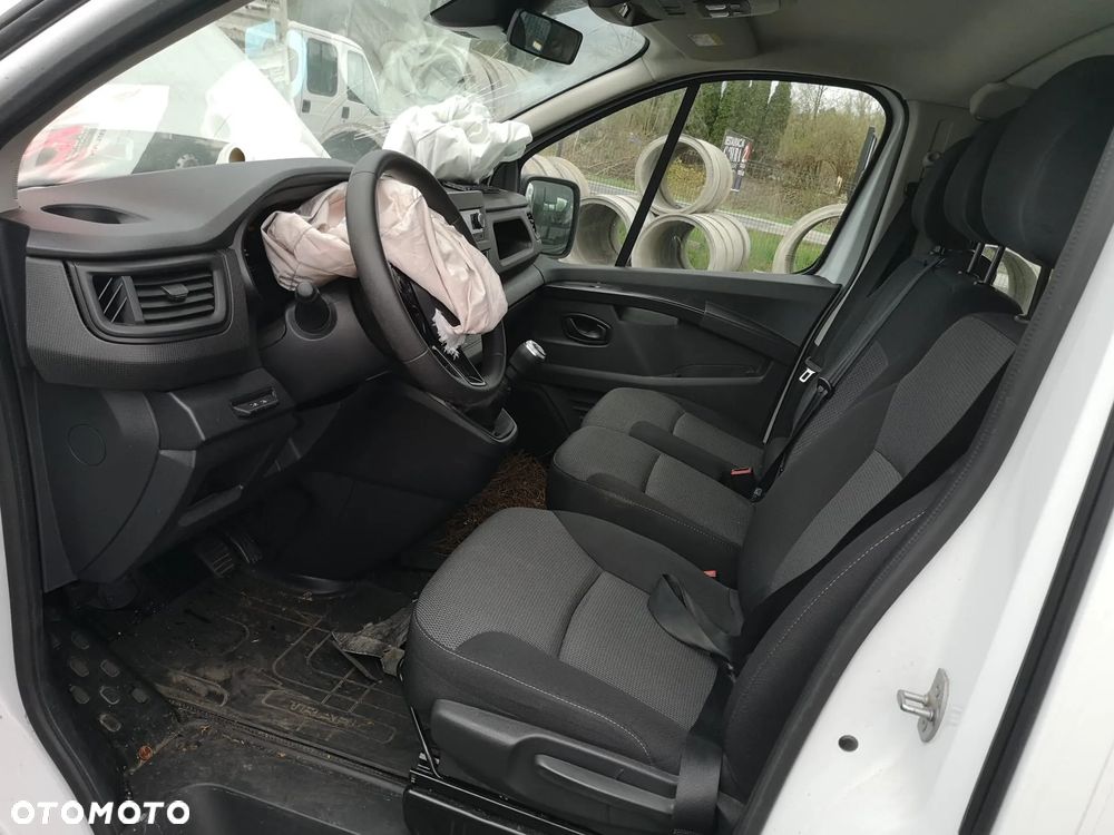 Renault Trafic Blue Grand Life - 22