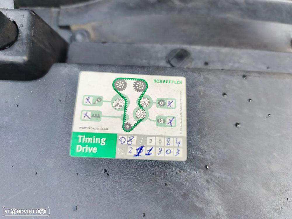 Citroën C4 Picasso 1.6 e-HDi FAP EGS6 Exclusive - 18