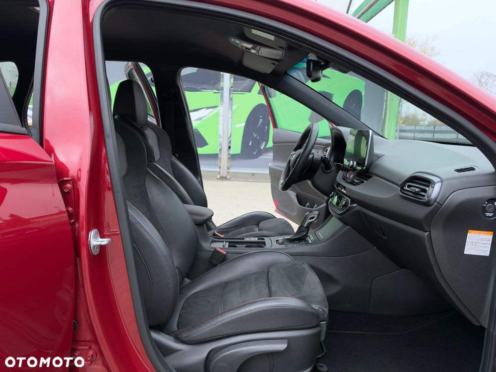 Hyundai i30 1.5 T-GDI 48V-Hybrid DCT N-Line - 34