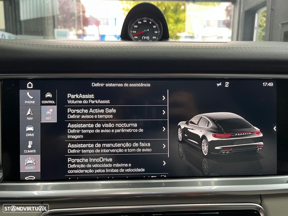 Porsche Panamera 4 S - 41