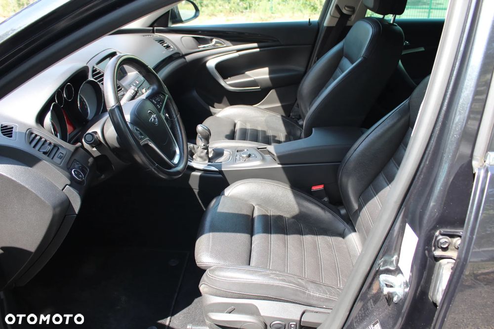 Opel Insignia 1.6 Turbo Cosmo - 9
