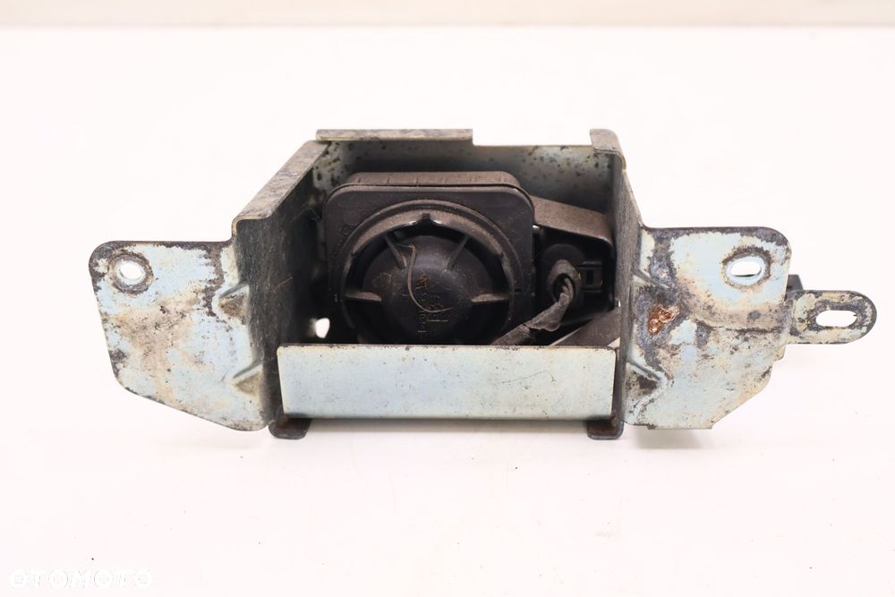 MAZDA CX-30 SYRENA ALARMU - 2