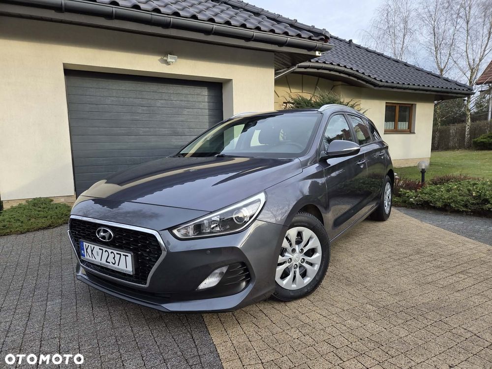 Hyundai i30 1.4 T-GDI Comfort DCT - 9