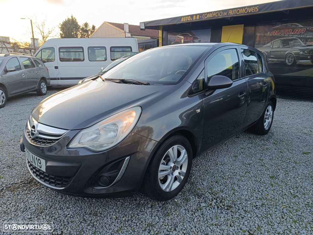 Opel Corsa 1.2 Enjoy - 1