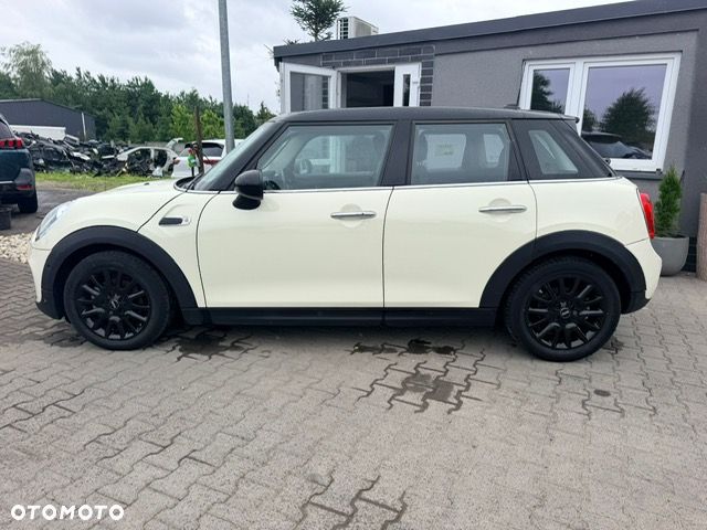 MINI Cooper Seven Chili - 6