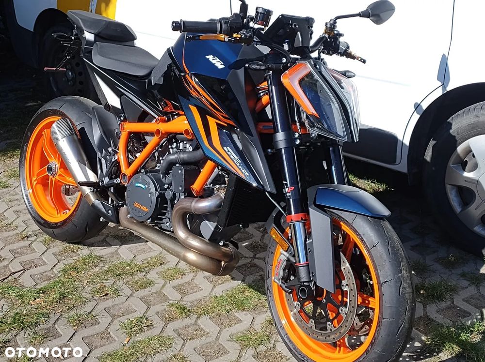 KTM Super Duke - 1