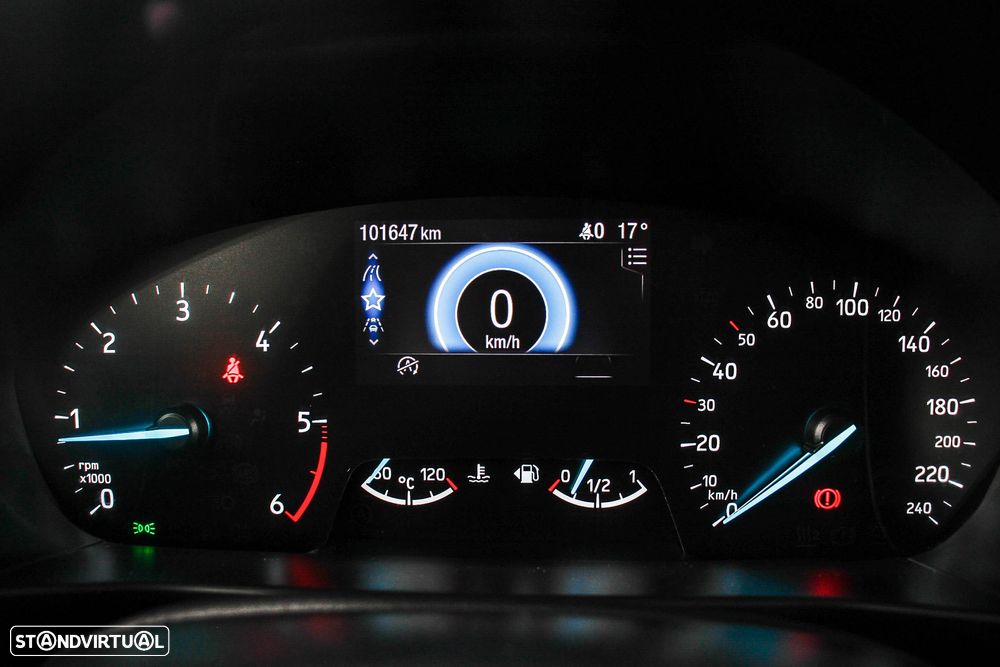 Ford Focus SW 1.5 TDCi EcoBlue Active - 33