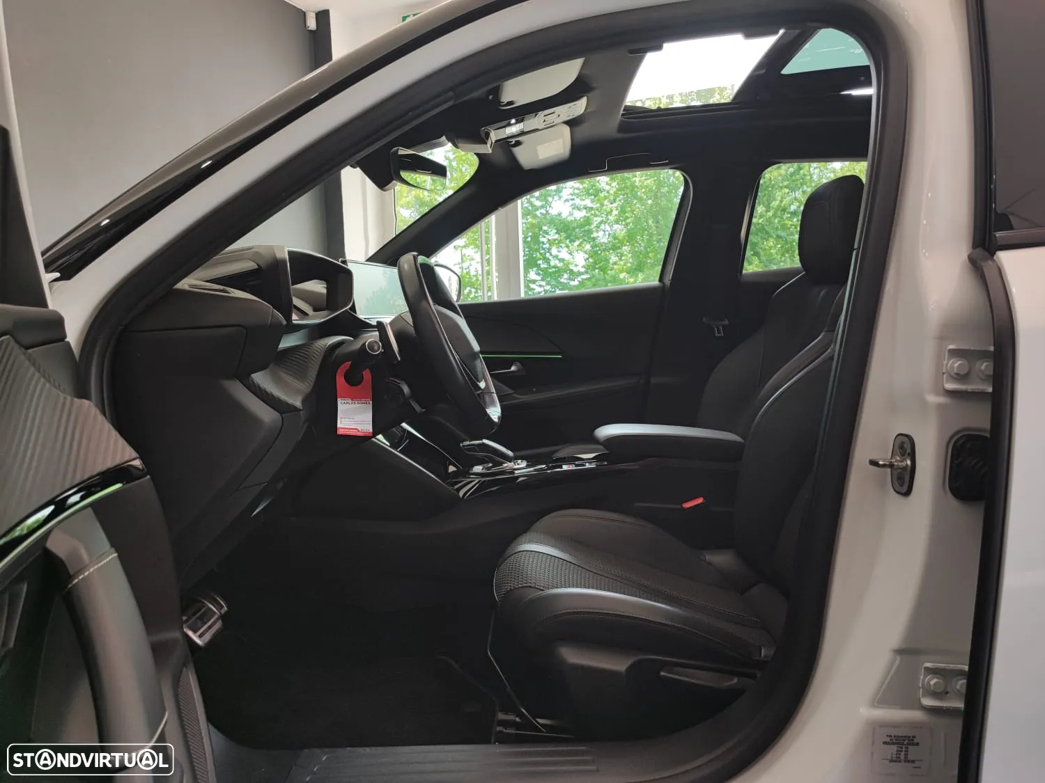 Peugeot 2008 1.2 PureTech GT Line EAT8 - 36