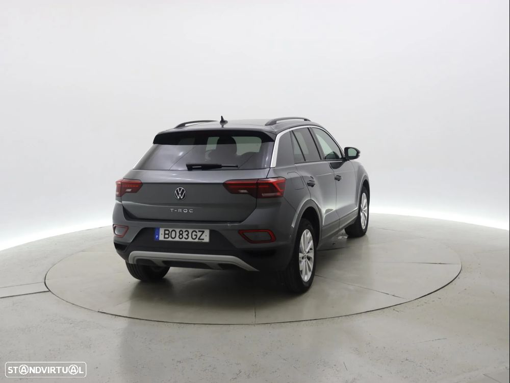 VW T-Roc 1.0 TSI Urban - 6