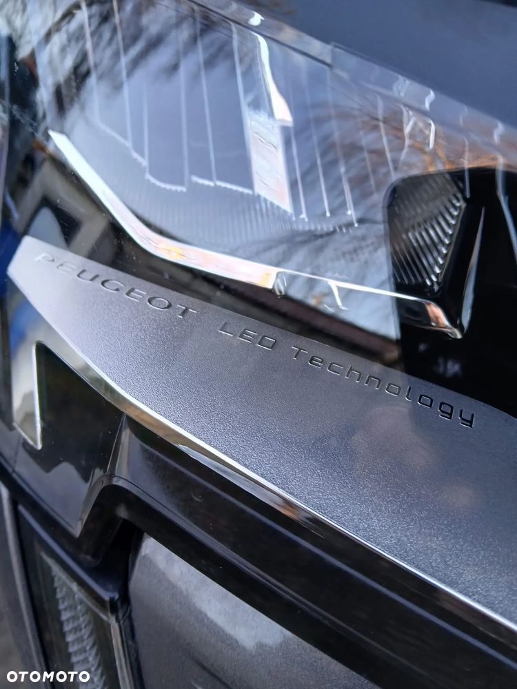 Peugeot 5008 BlueHDi 130 EAT8 Allure - 20