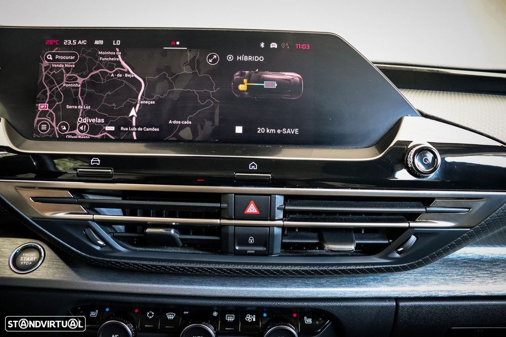 Citroën C5 X 1.6 Hybrid Plus e-EAT8 - 18
