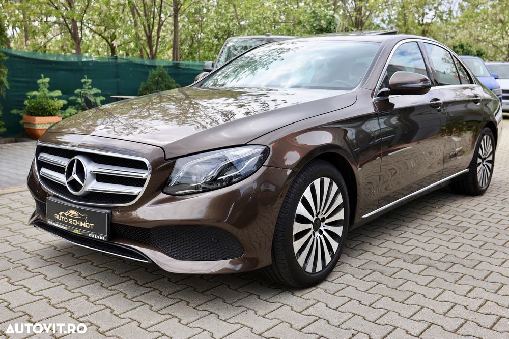 Mercedes-Benz E 220 d Aut. - 2